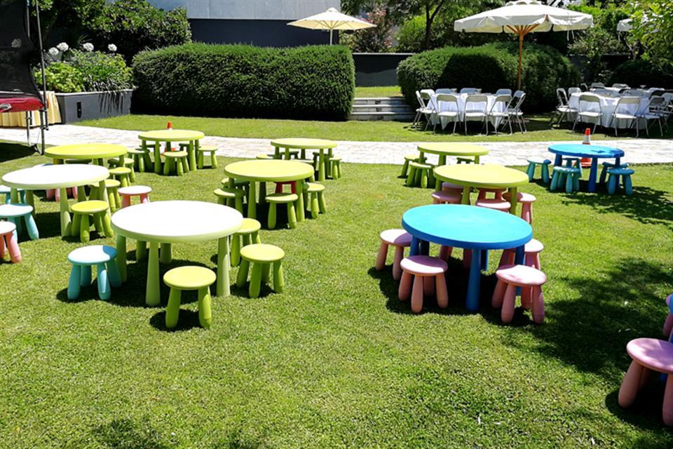 July  Offer 3 - Free children's stools & rotundas with inflatable rental